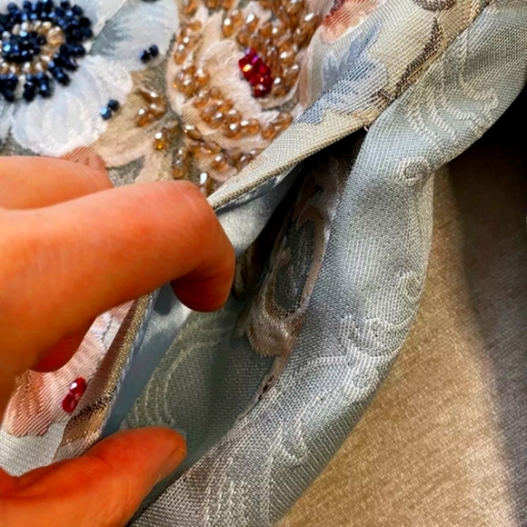 ♥️SOLD NWT Jaquard Embroidery Crystals Beads, Coat. STUNNING. XXL - Picture 2 of 12